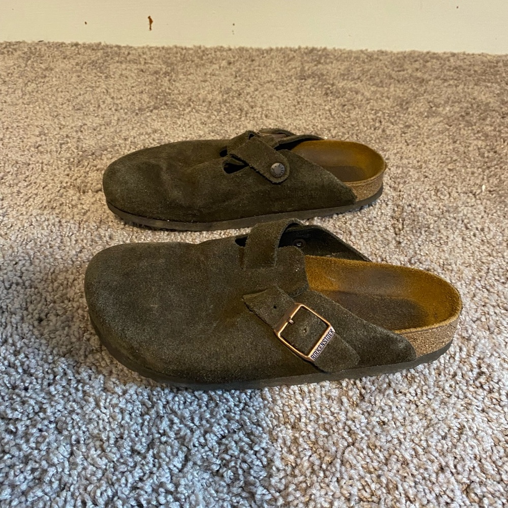 BIRKENSTOCK Boston Suede Leather Mocha Clogs